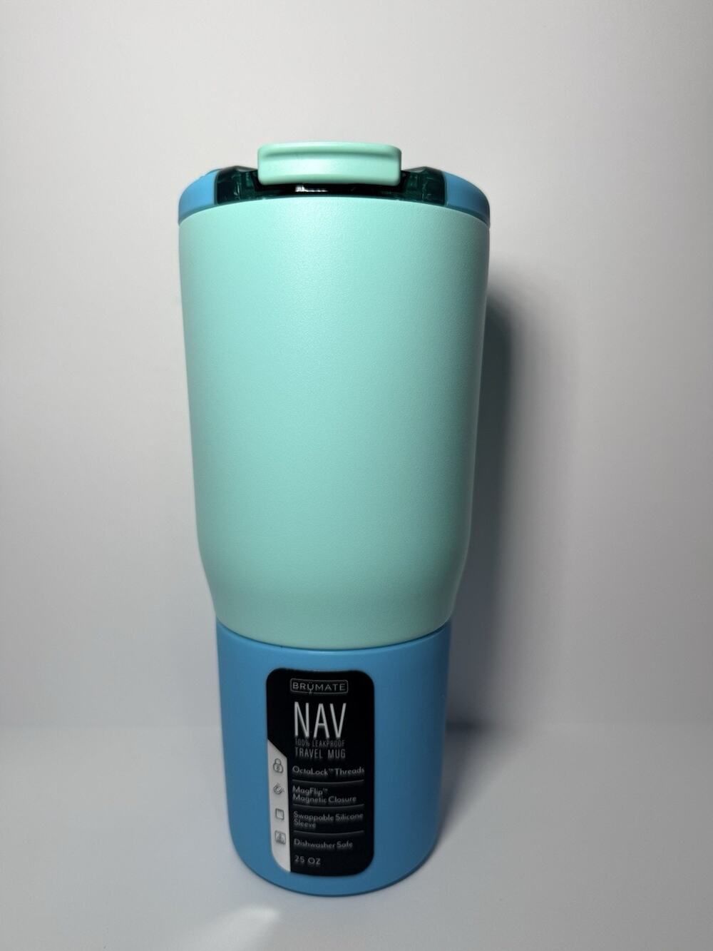 BruMate 2024 Limited Edition SEAGLASS BLUE GREEN 25oz Nav Tumbler Mug BNWT